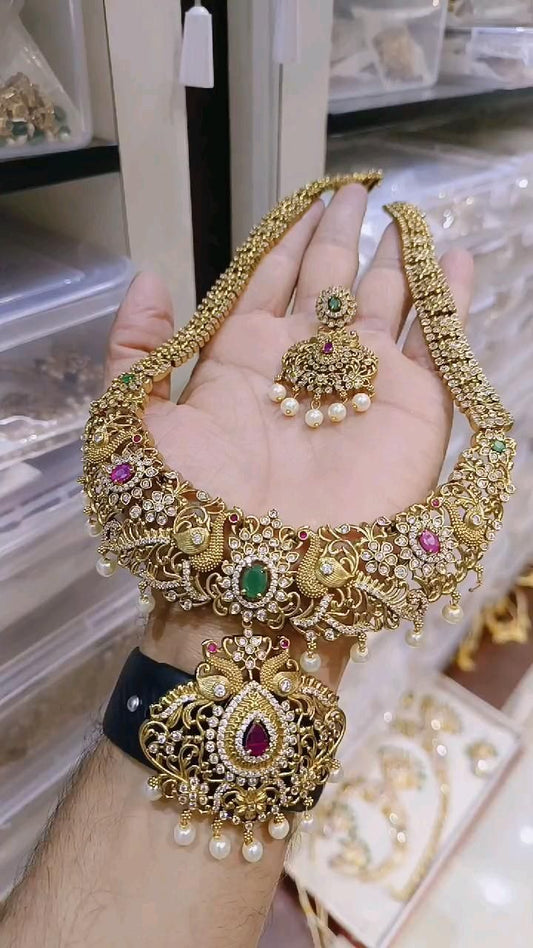 Golden Padma Art Diamond Necklace Set